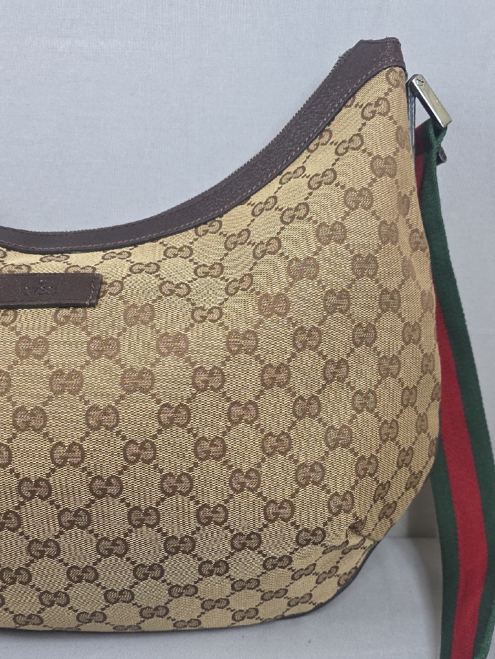 ✨️GUCCI GG Canvas Web Half Moon Crossbody Bag - Picture 4 of 16